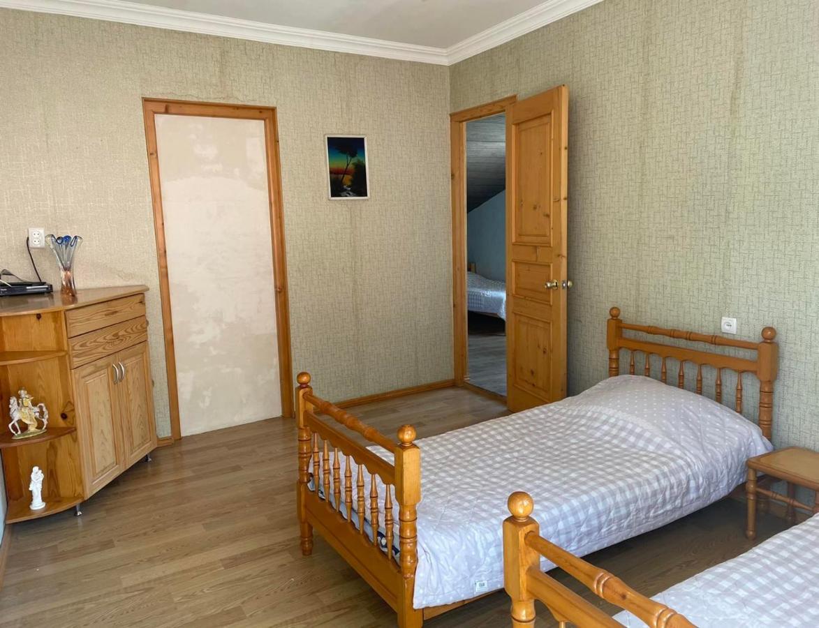 Emma'S Guesthouse In Borjomi Exterior photo